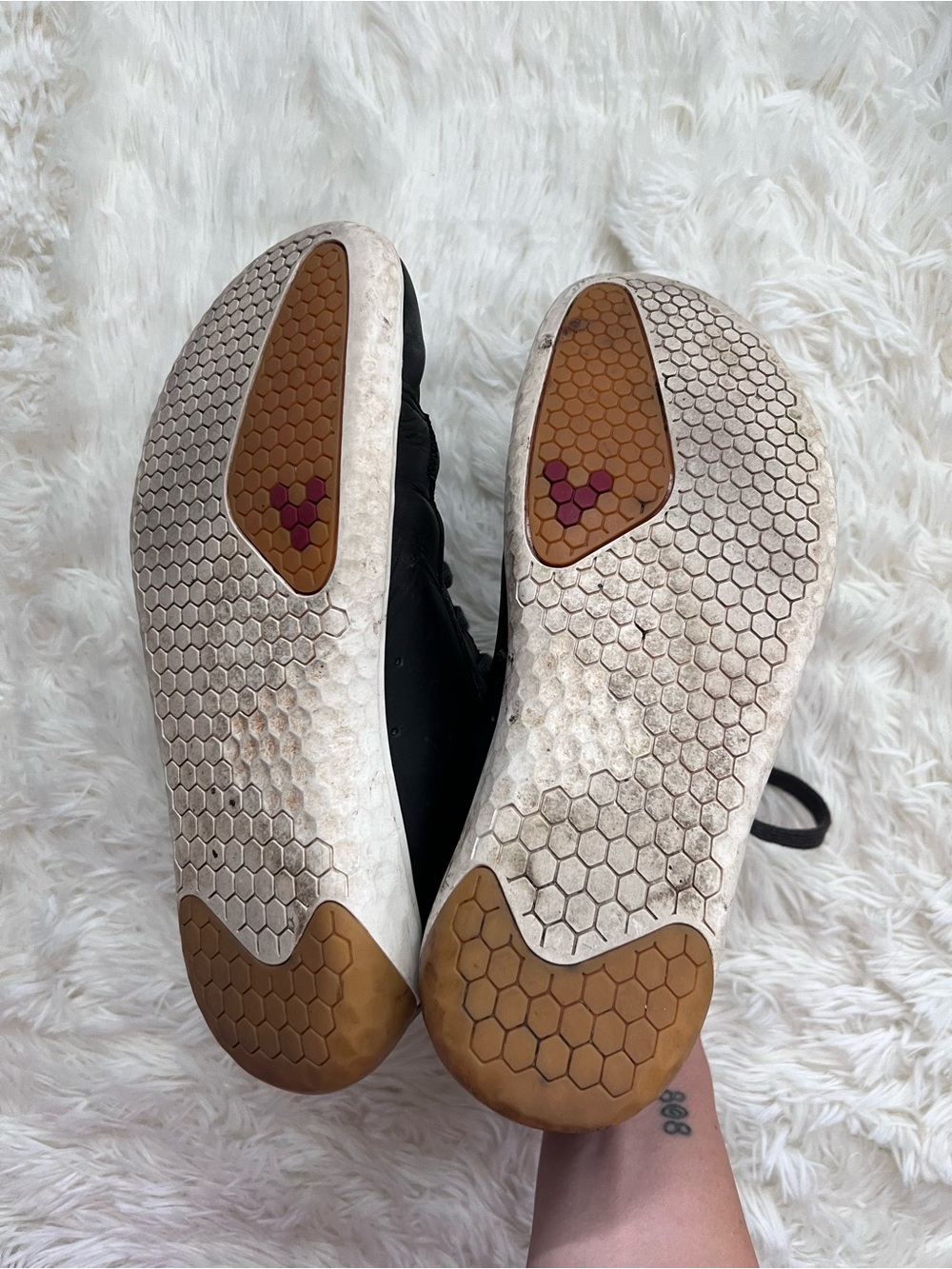 Vivo Barefoot Geocourt Black Sneakers - Picture 6 of 7